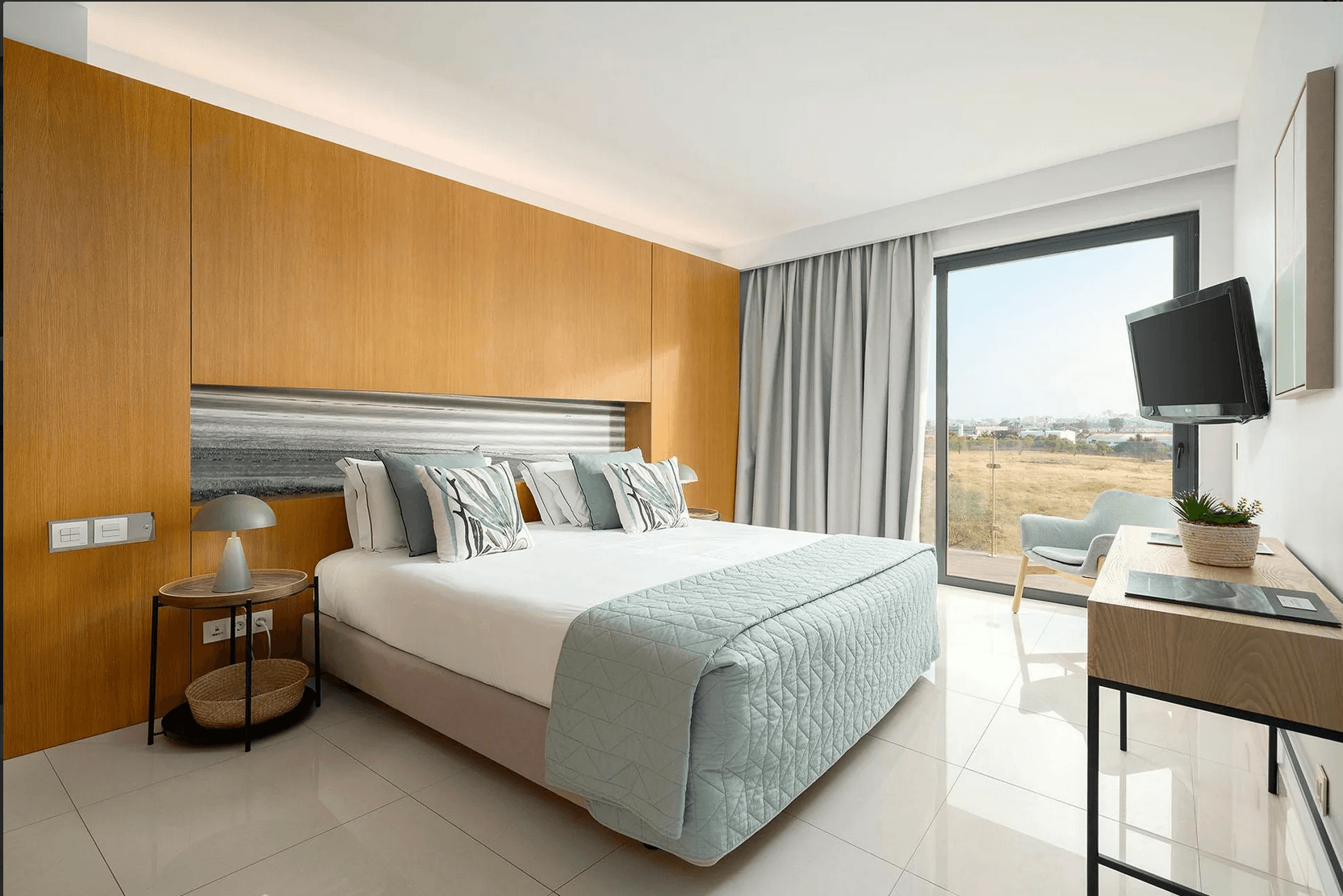 Agua Hotel Riverside